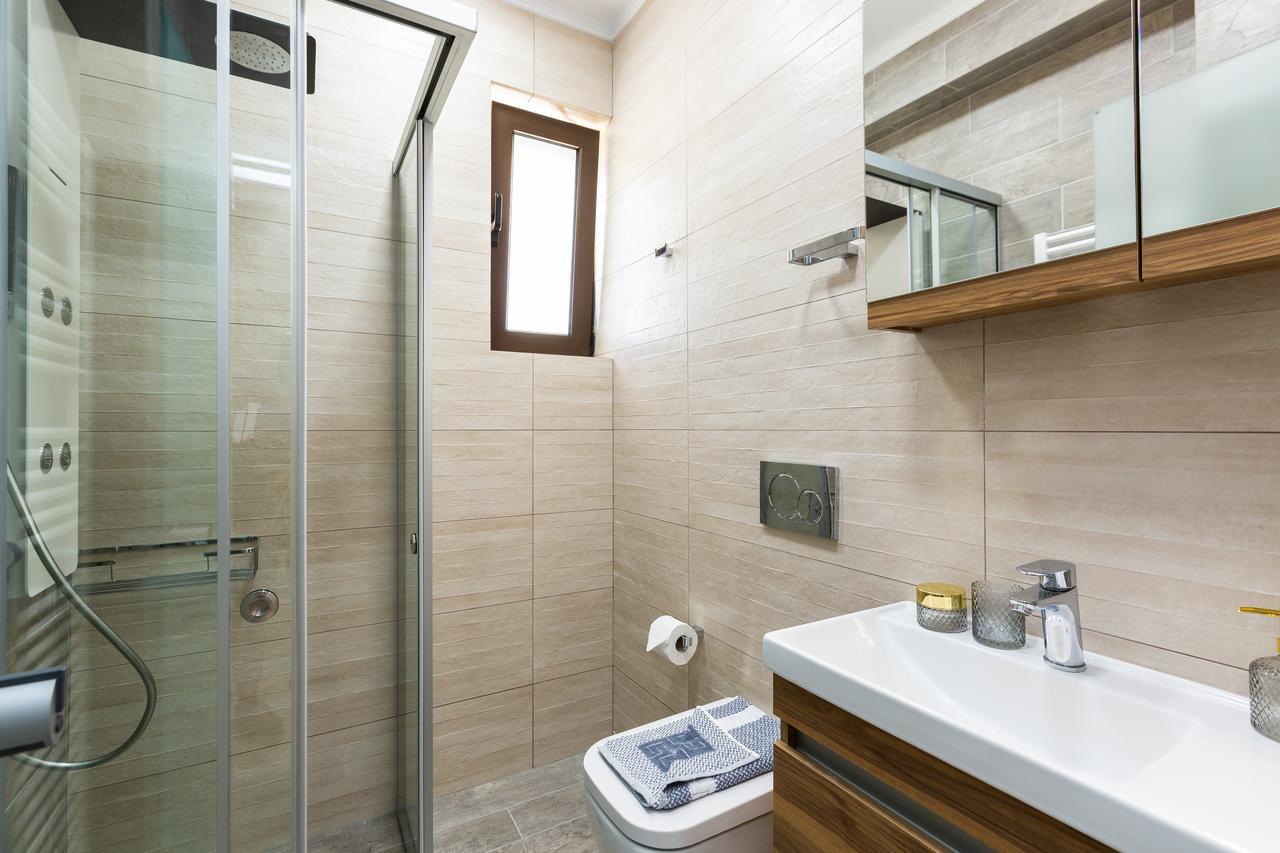 Eudora Luxury Stone Villa Almirida Exterior foto