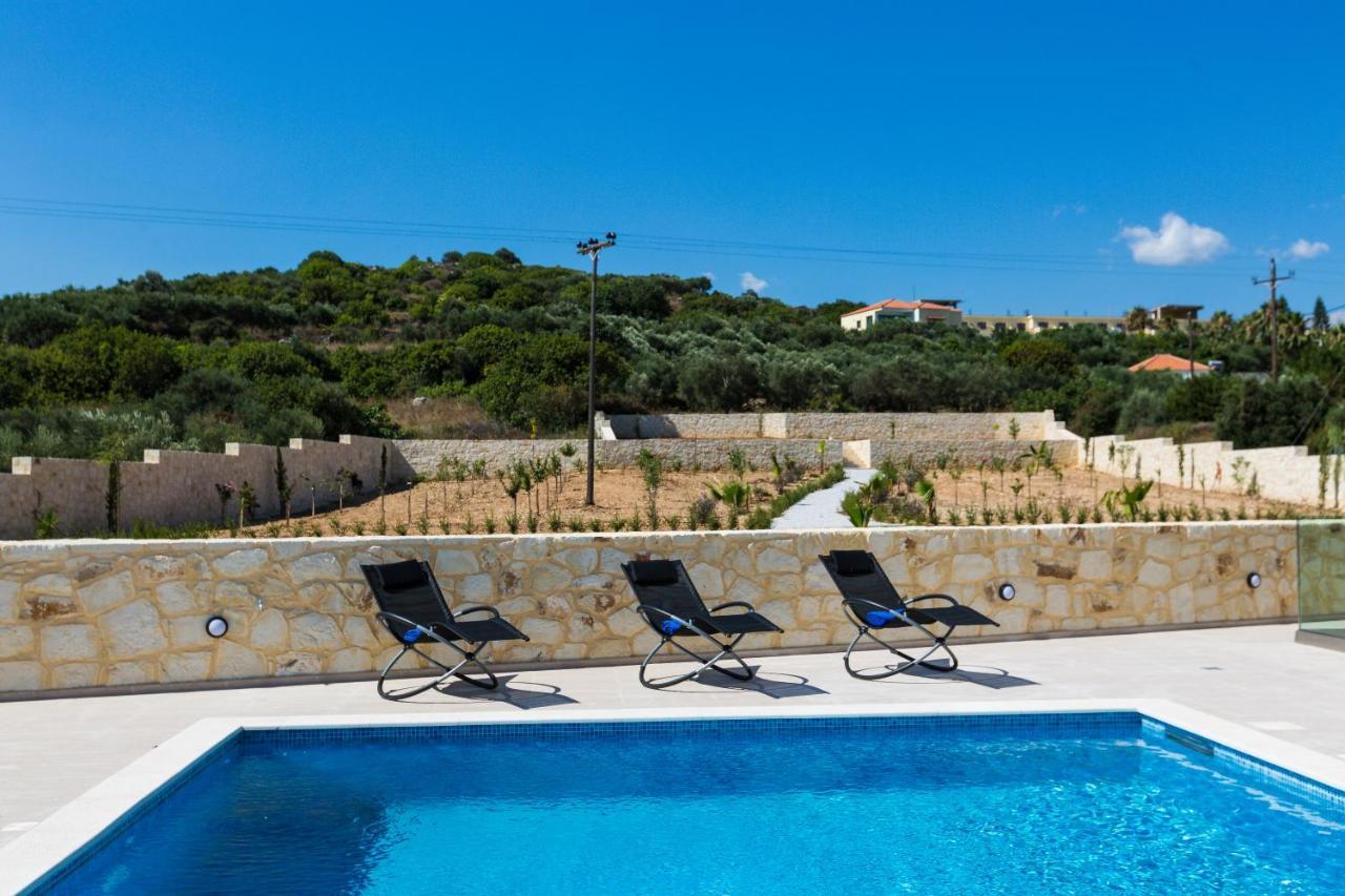 Eudora Luxury Stone Villa Almirida Exterior foto