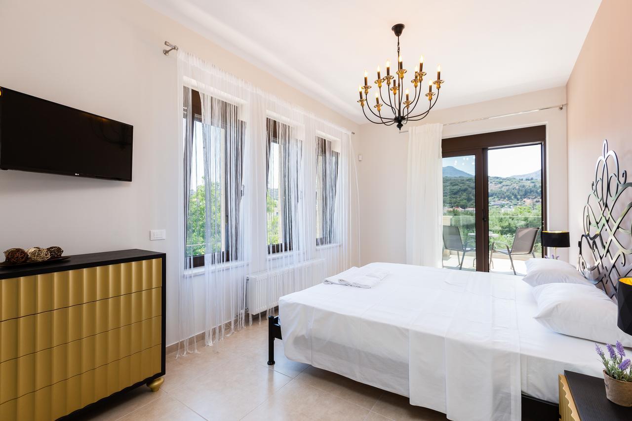 Eudora Luxury Stone Villa Almirida Exterior foto