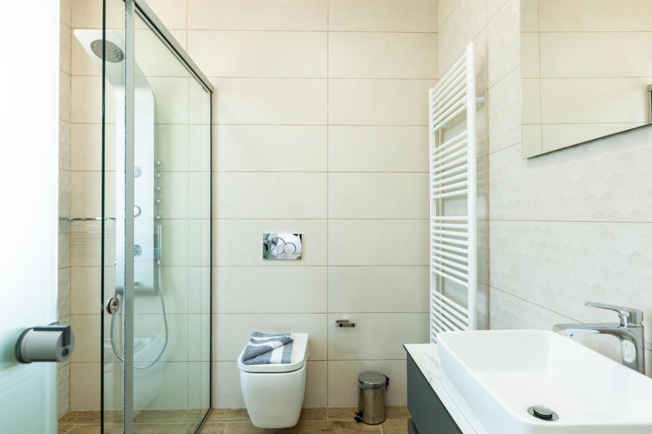 Eudora Luxury Stone Villa Almirida Exterior foto