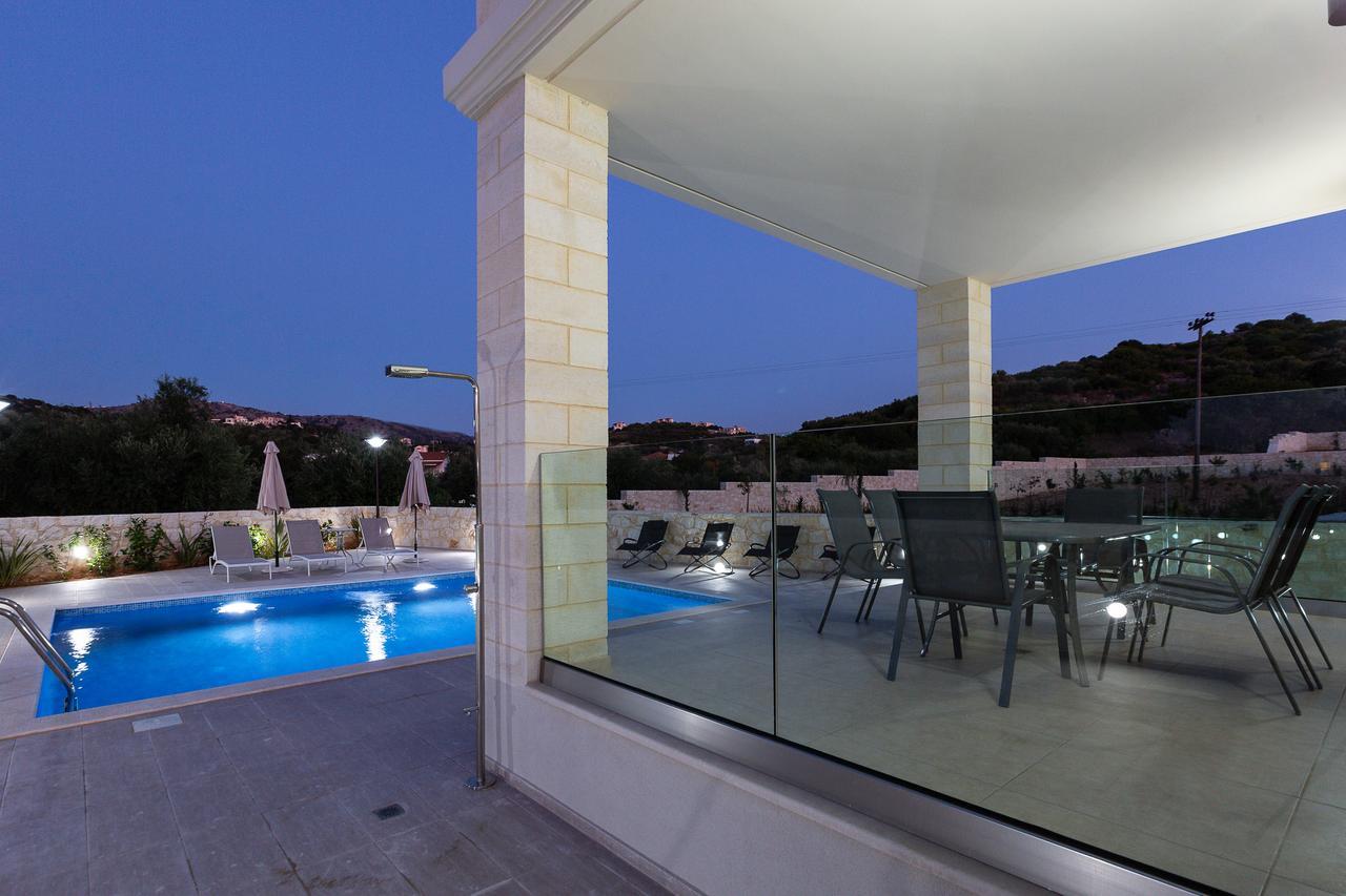 Eudora Luxury Stone Villa Almirida Exterior foto